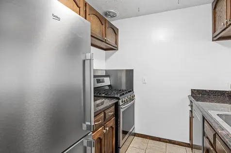6052 Golden Valley Road Golden Valley MN 55422
