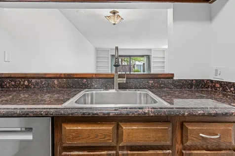 6052 Golden Valley Road Golden Valley MN 55422