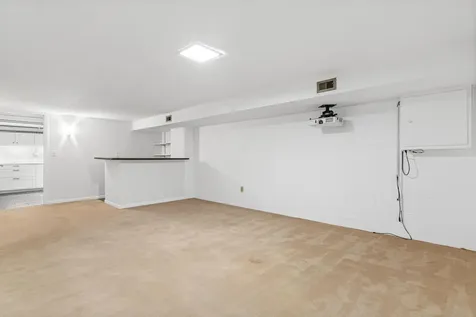 6052 Golden Valley Road Golden Valley MN 55422