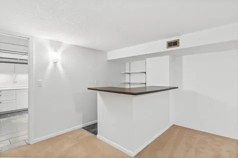 6052 Golden Valley Road Golden Valley MN 55422