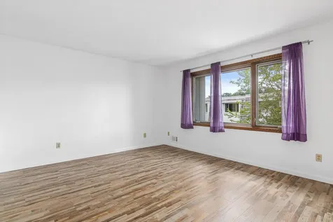 6052 Golden Valley Road Golden Valley MN 55422