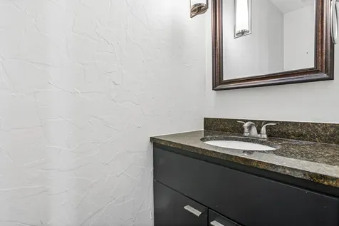 6052 Golden Valley Road Golden Valley MN 55422