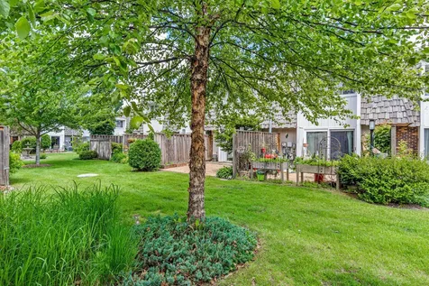 6052 Golden Valley Road Golden Valley MN 55422