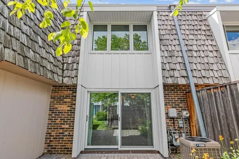 6052 Golden Valley Road Golden Valley MN 55422