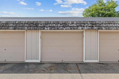 6052 Golden Valley Road Golden Valley MN 55422