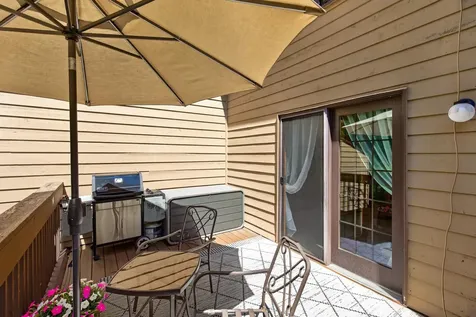 364 W Eagle Lake Drive Maple Grove MN 55369