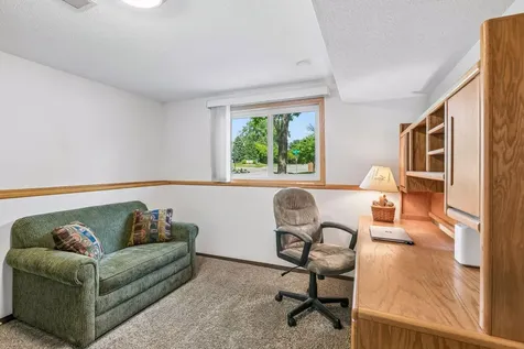 6281 Cavell Avenue N Brooklyn Park MN 55428