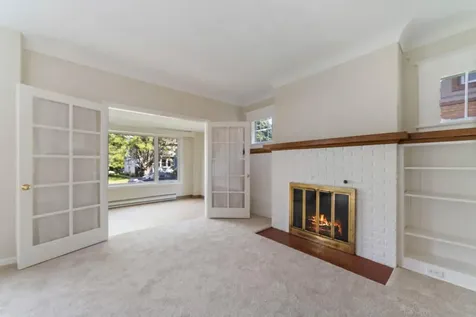 915 Grandview Avenue Duluth MN 55812