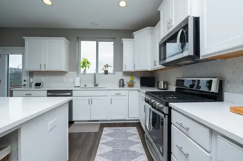 533 Satori Way Chaska MN 55318