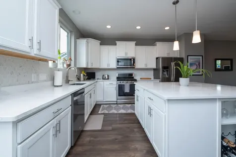 533 Satori Way Chaska MN 55318
