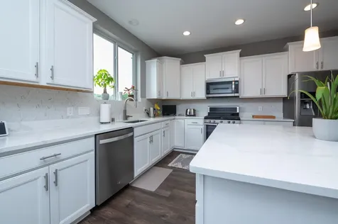 533 Satori Way Chaska MN 55318