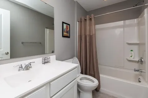 533 Satori Way Chaska MN 55318