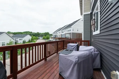 533 Satori Way Chaska MN 55318