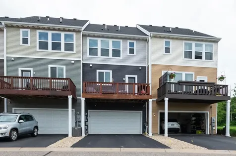 533 Satori Way Chaska MN 55318