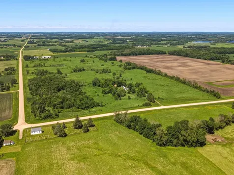 10821 160th Street W Kilkenny MN 56052