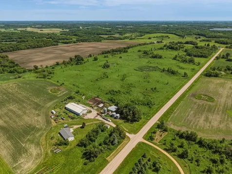 10821 160th Street W Kilkenny MN 56052