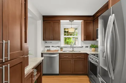 6033 Washburn Avenue S Minneapolis MN 55410