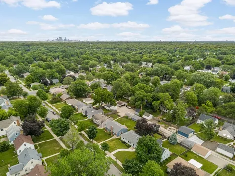 6033 Washburn Avenue S Minneapolis MN 55410