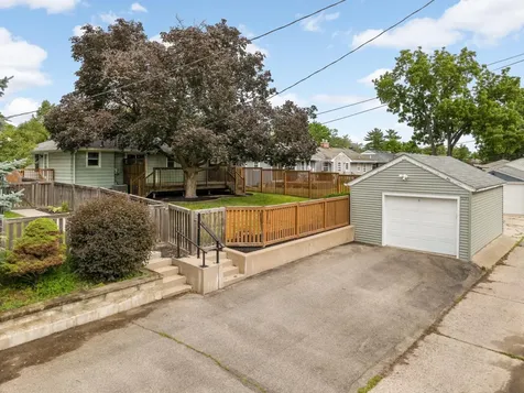 6033 Washburn Avenue S Minneapolis MN 55410
