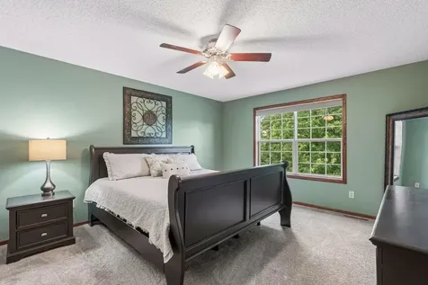 10531 Golden Eagle Trail Woodbury MN 55129