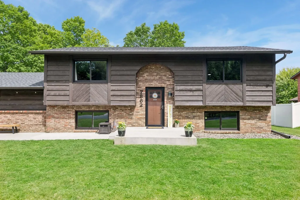 7862 Polaris Lane N Maple Grove MN 55311