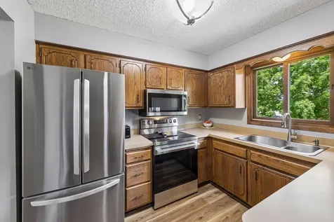 7862 Polaris Lane N Maple Grove MN 55311