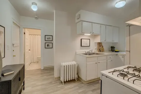 1088 Dayton Avenue Saint Paul MN 55104