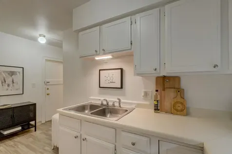 1088 Dayton Avenue Saint Paul MN 55104