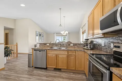 3951 Landings Drive Saint Bonifacius MN 55375