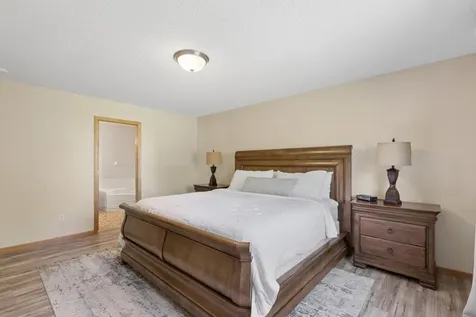 3951 Landings Drive Saint Bonifacius MN 55375