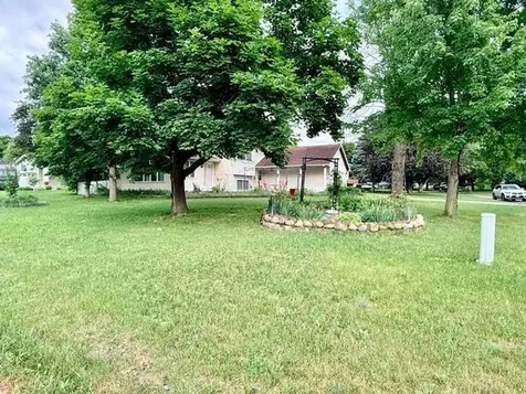 8234 109th Place N Champlin MN 55316