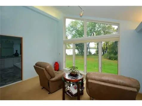 1 Raccoon Road North Oaks MN 55127