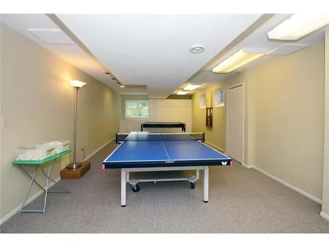 1 Raccoon Road North Oaks MN 55127