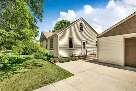 1114 34th Avenue N Saint Cloud MN 56303