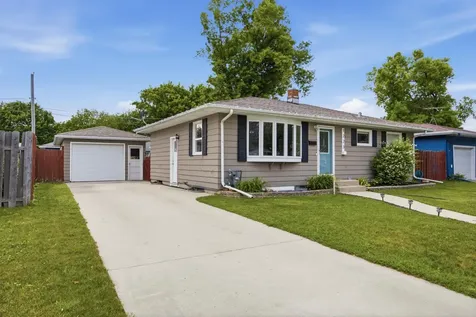 1223 16th Street N Moorhead MN 56560