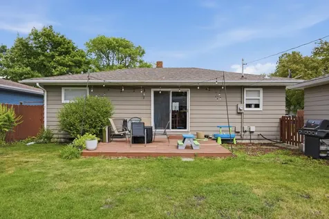 1223 16th Street N Moorhead MN 56560