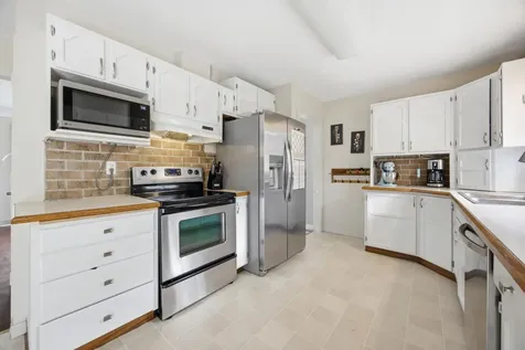 1223 16th Street N Moorhead MN 56560