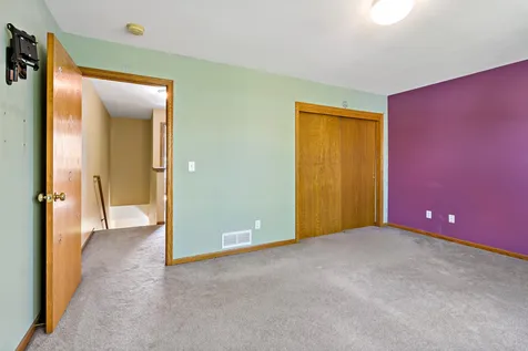 612 1st Avenue NW Osseo MN 55369