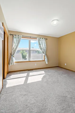 612 1st Avenue NW Osseo MN 55369