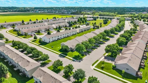 4244 Jarmann Lane Shakopee MN 55379