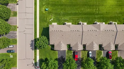 4244 Jarmann Lane Shakopee MN 55379