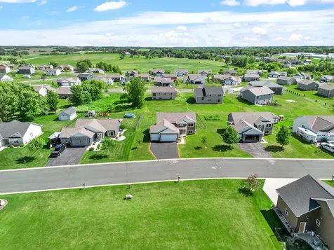 1008 Mulberry Avenue NE Montgomery MN 56069