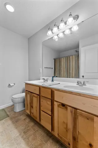 1008 Mulberry Avenue NE Montgomery MN 56069