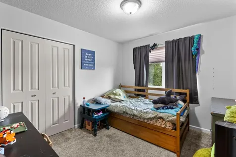 1008 Mulberry Avenue NE Montgomery MN 56069