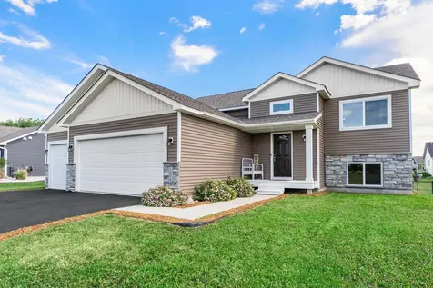 1008 Mulberry Avenue NE Montgomery MN 56069