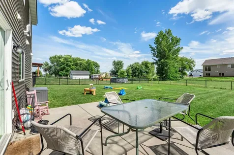 1008 Mulberry Avenue NE Montgomery MN 56069