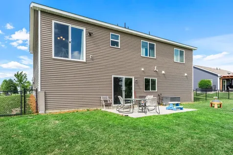 1008 Mulberry Avenue NE Montgomery MN 56069