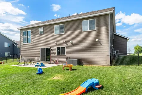 1008 Mulberry Avenue NE Montgomery MN 56069
