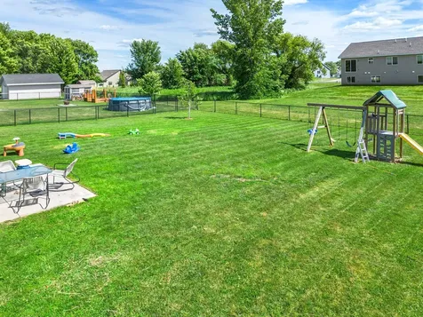 1008 Mulberry Avenue NE Montgomery MN 56069