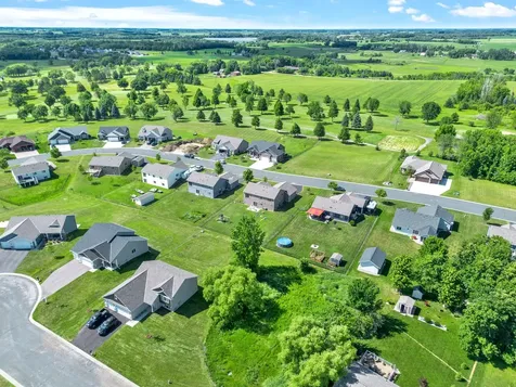 1008 Mulberry Avenue NE Montgomery MN 56069
